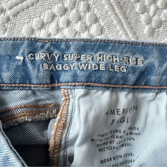 NWT AE Curvy Super High-Rise Baggy Wide-Leg Cargo Blue Jeans, stretch, size 0 - Picture 13 of 14